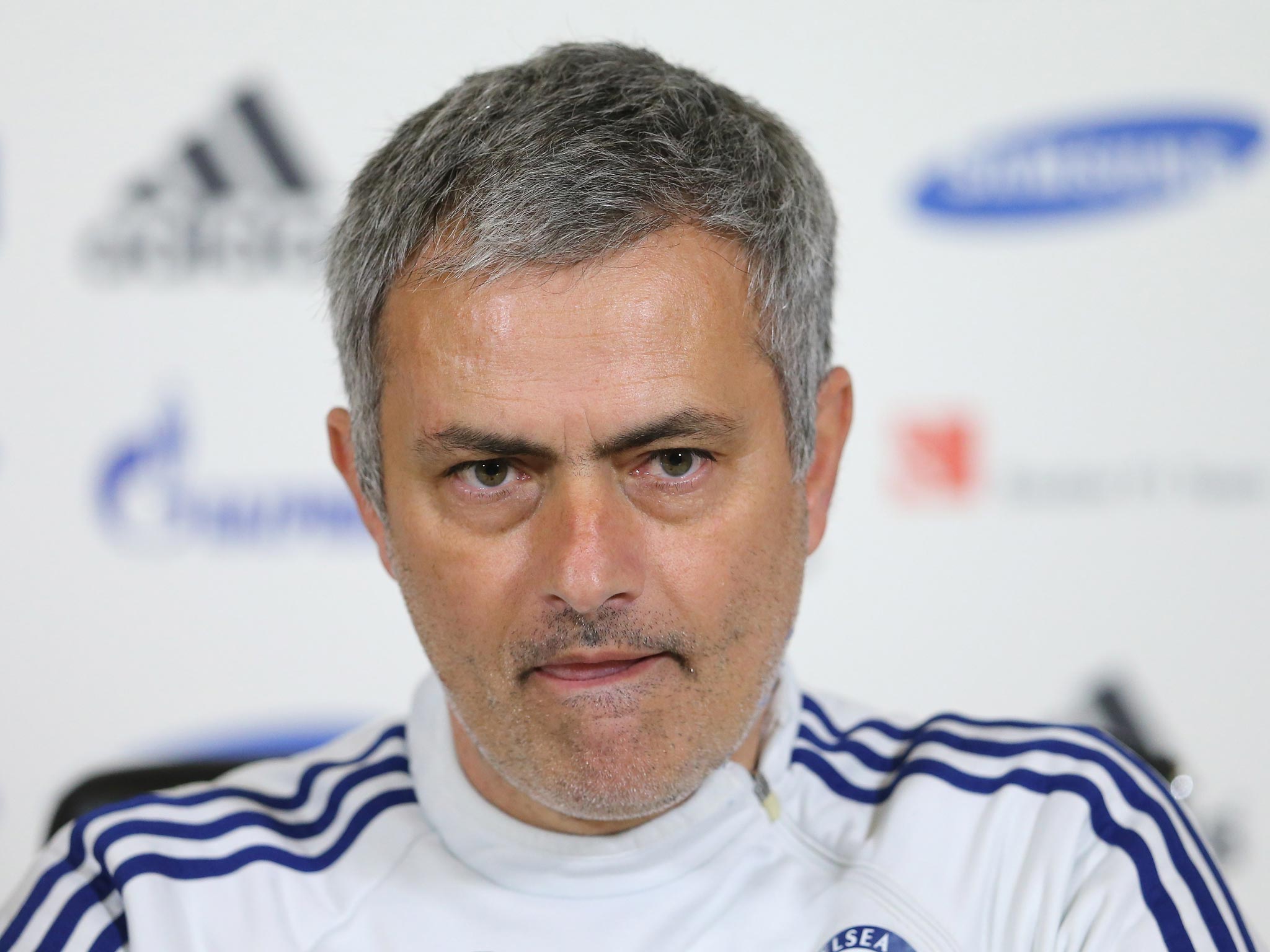 Jose Mourinho hit out at Manuel Pellegrini over his spending at Chelsea