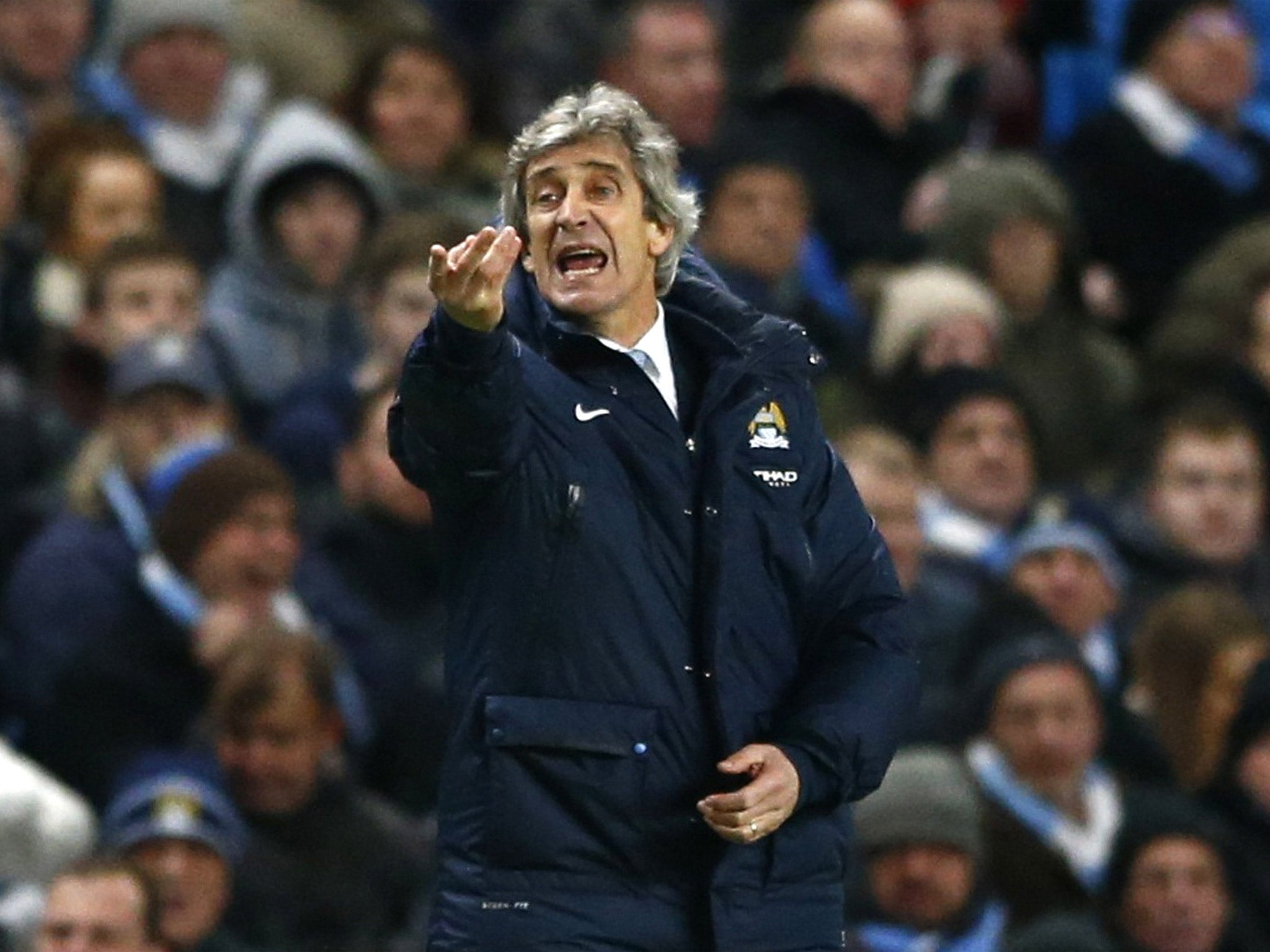 ‘We will see who does it better,’ says Manuel Pellegrini of Chelsea’s title challenge