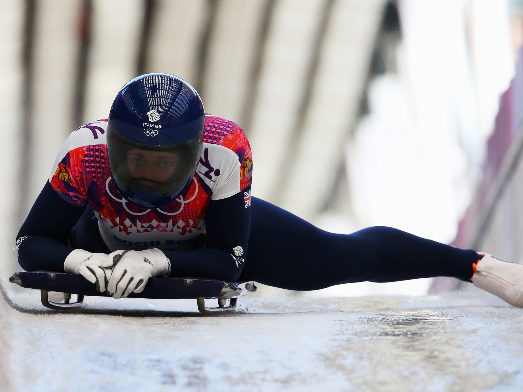Lizzy Yarnold goes on her first run in the skeleton