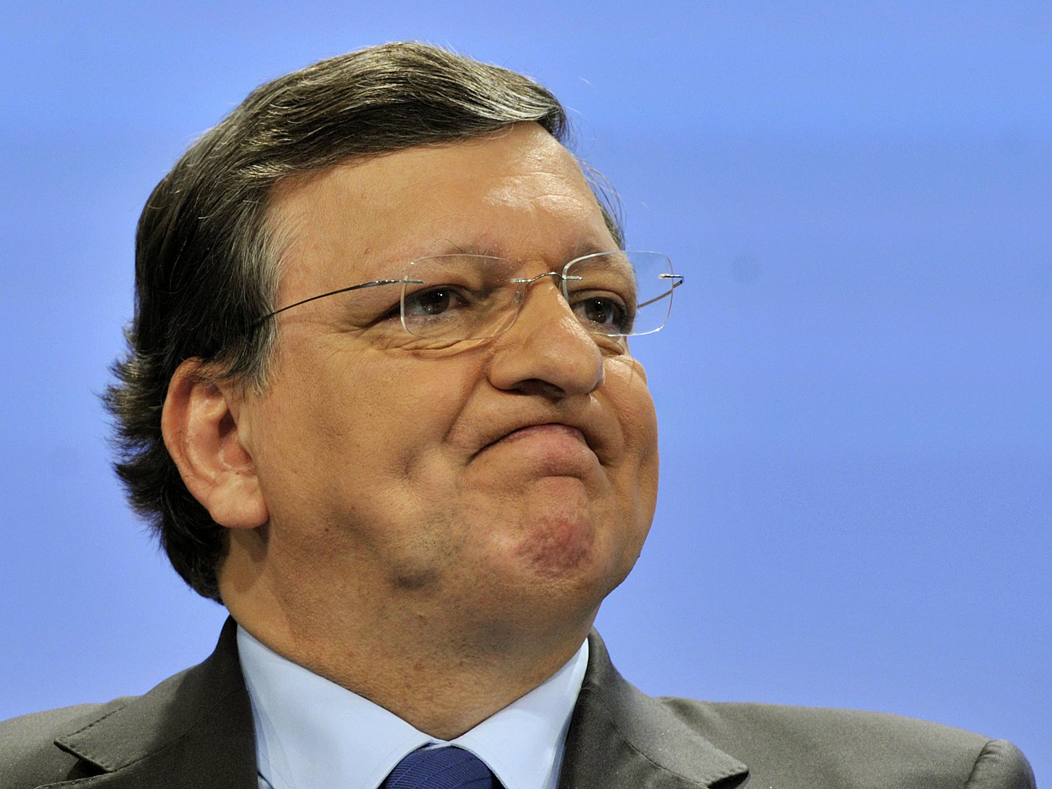 President of the European Commission Jose Manuel Barroso has said that it will be difficult for Scotland achieve EU membership