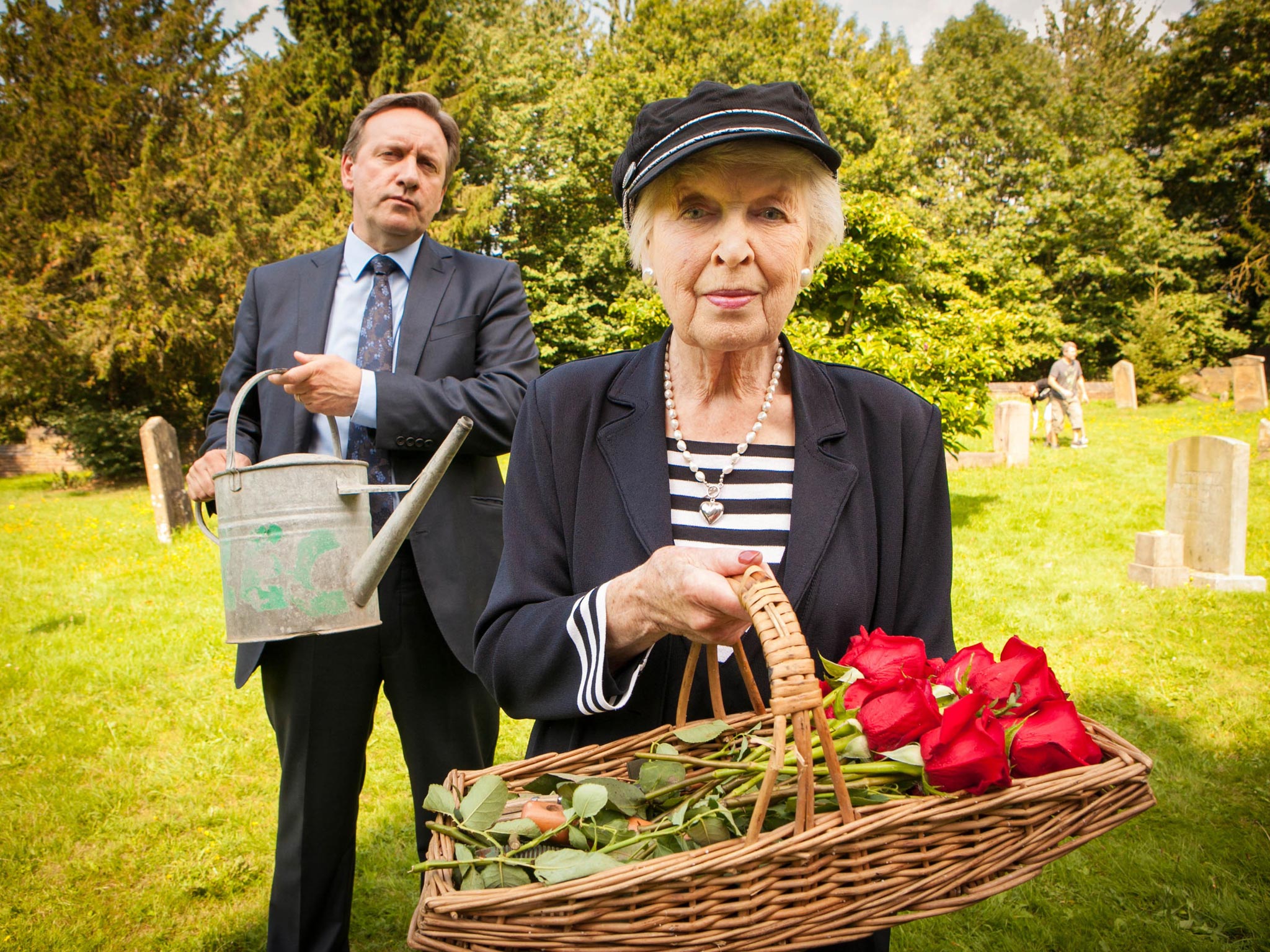 June Whitfield as Molly Darnley and Neil Dudgeon as DCI John Barnaby in ‘Midsomer Murders’