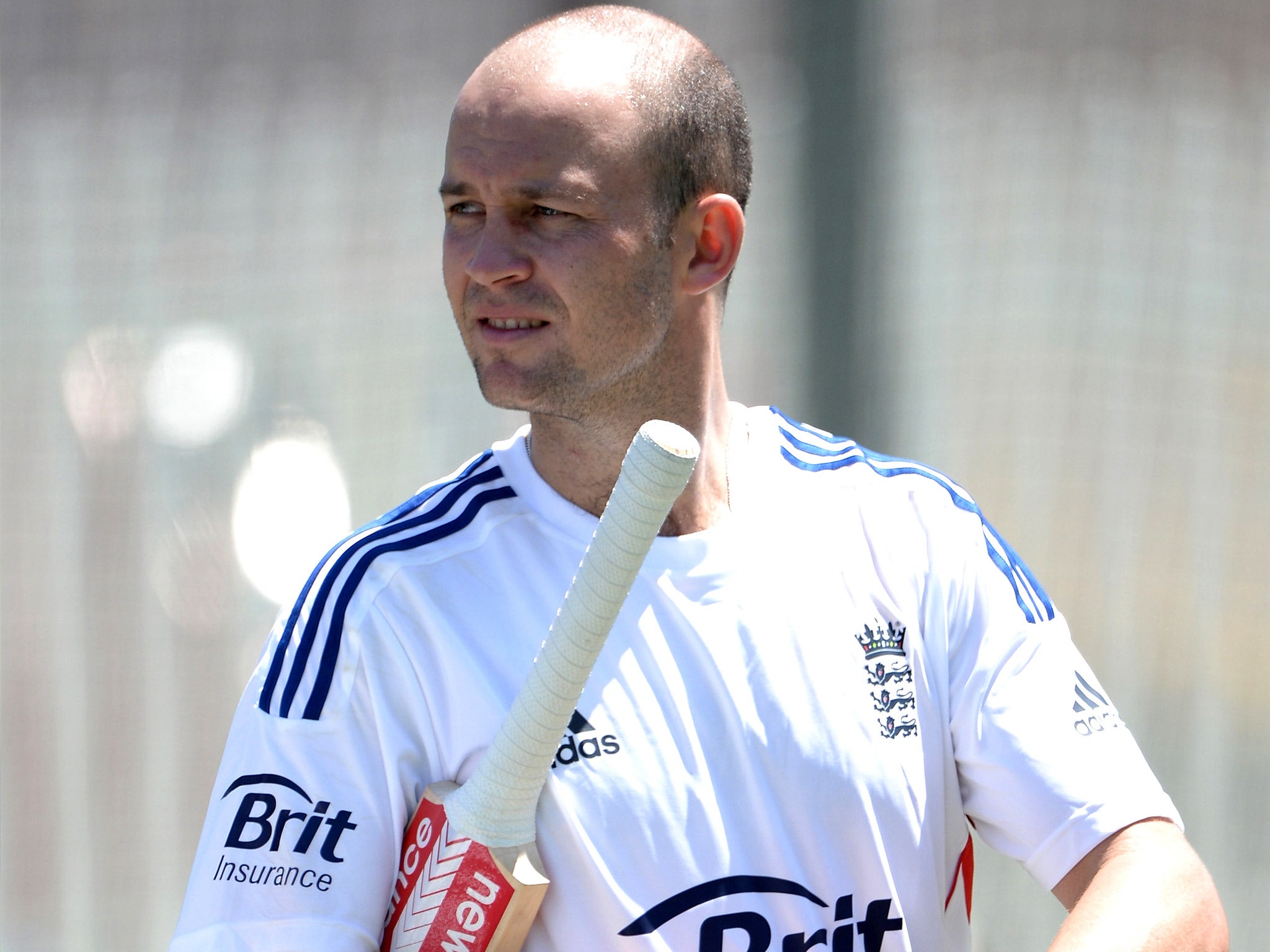 Jonathan Trott hopes to return to county cricket in time for the start of the season