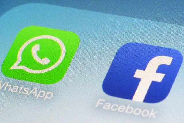 Mobile messaging company WhatsApp is to be purchased by the social media giant Facebook in a $19 billion (£11 billion) deal