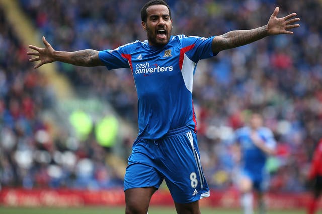 Tom Huddlestone celebrates after opening the scoring for Hull in their easy win over Cardiff