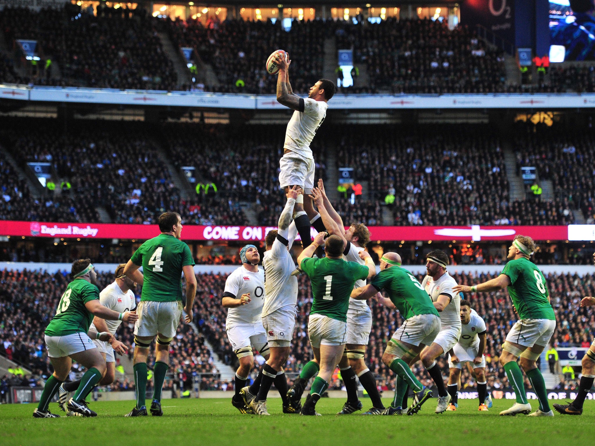 Lawes claims the ball from a lineout