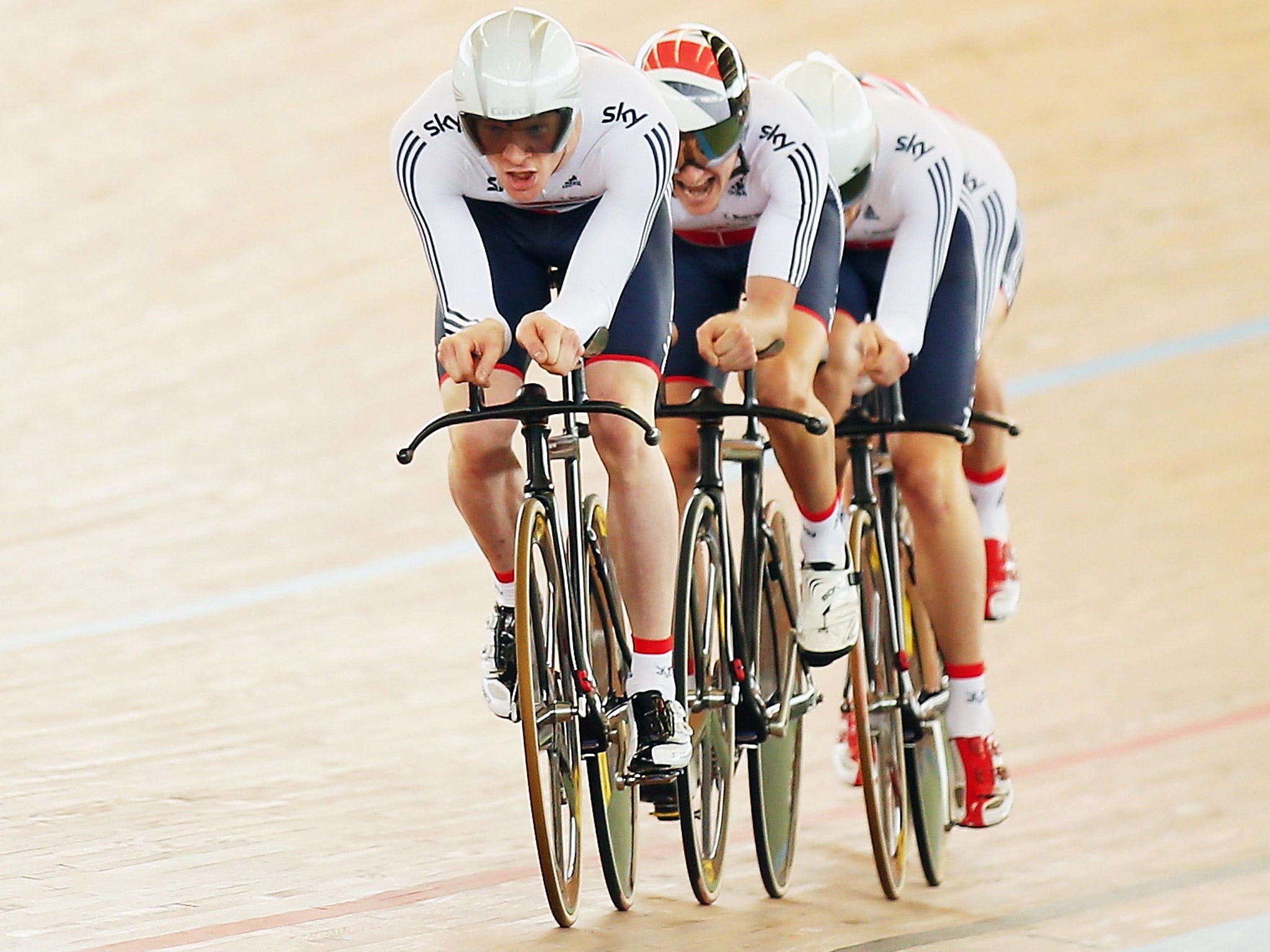 Ed Clancy leads the Great Britain team in men’s team pursuit in their doomed bid to qualify on day one of the 2014 UCI Track Cycling World Championships