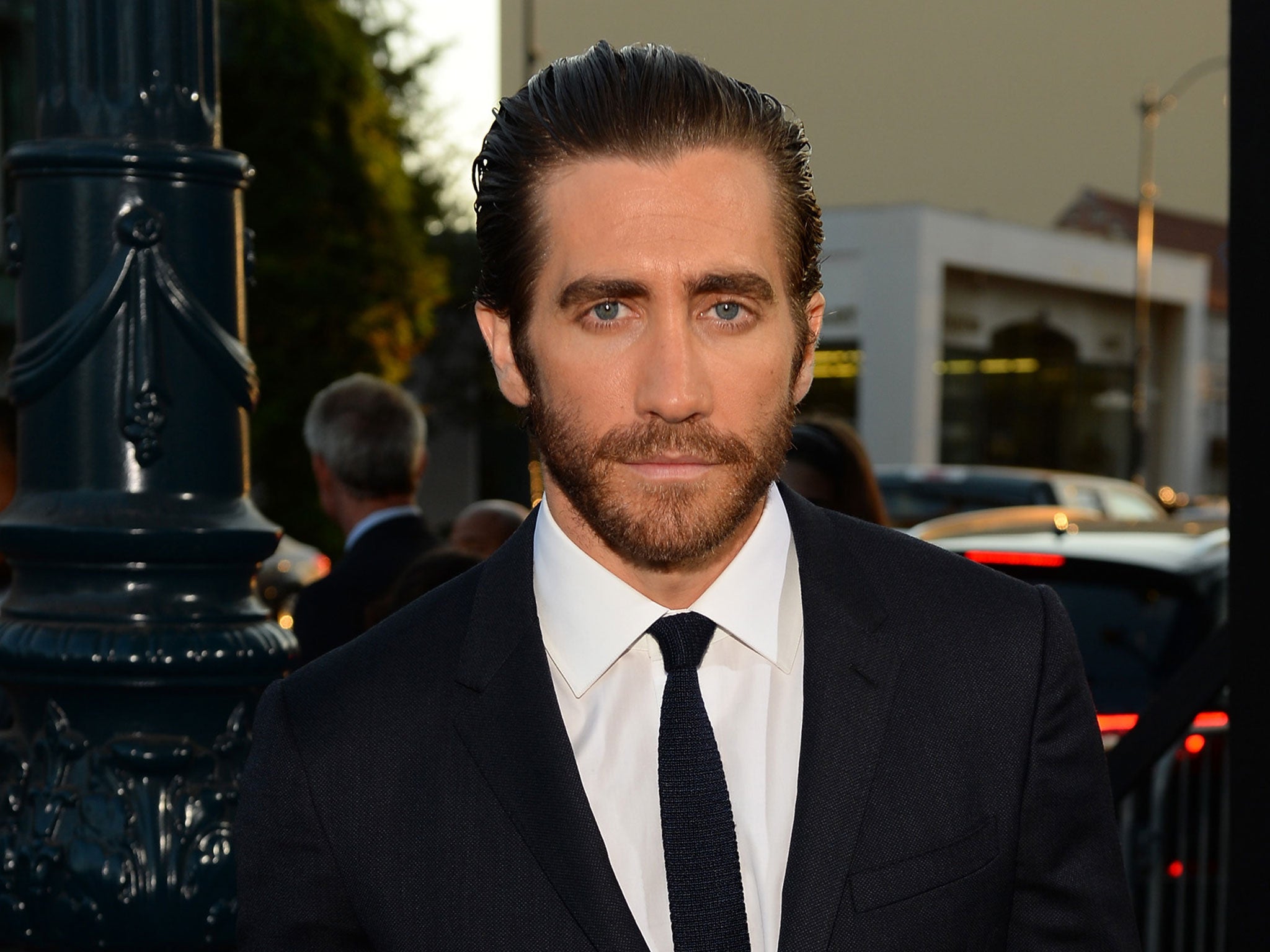 Actor Jake Gyllenhaal attends a premiere sporting a beard.