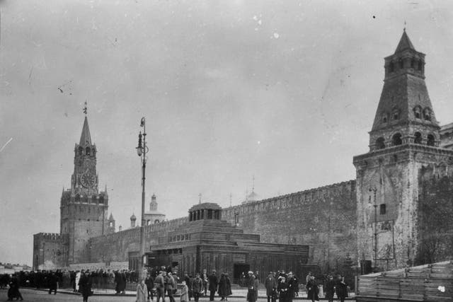 Soviet era: crowds outside Lenin's tomb, Red Square, Moscow