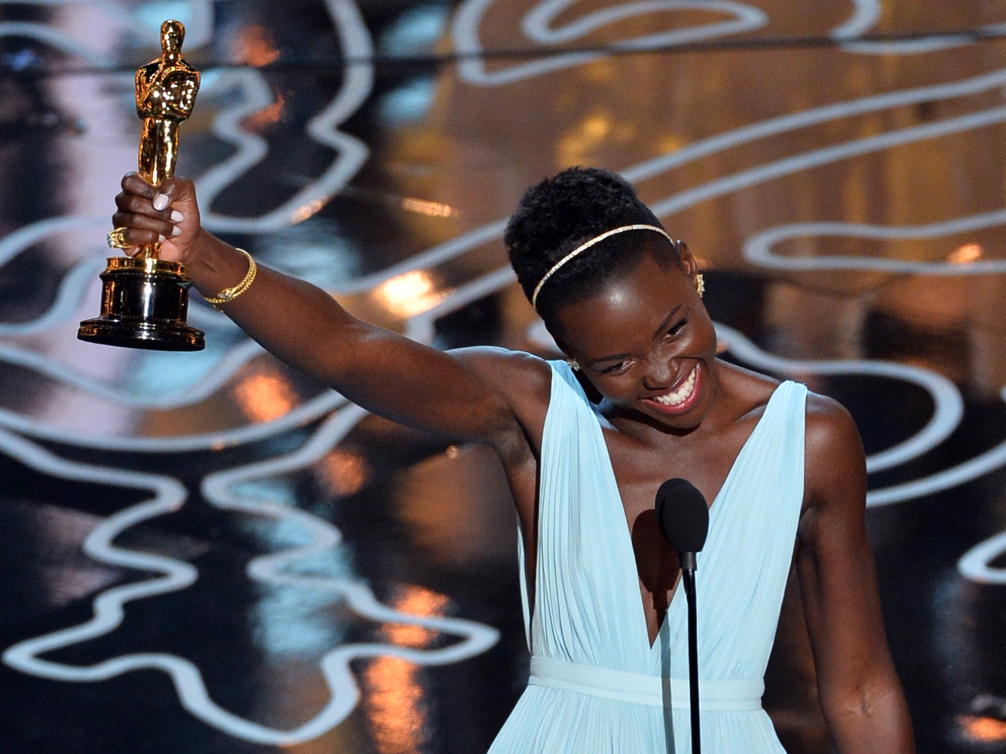 Lupita Nyong wins the Oscar for Best Performance by an Actress in a Supporting Role