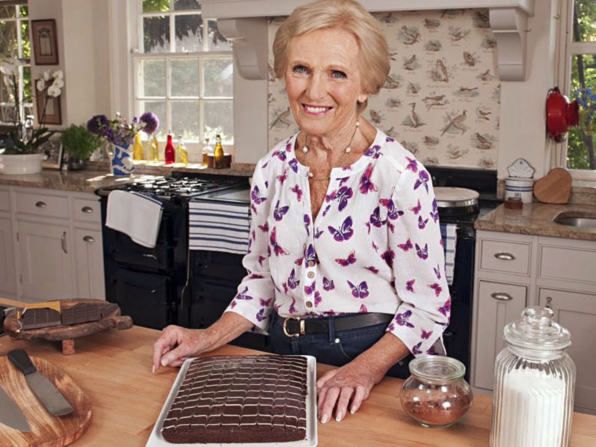 A piece of cake: 'Mary Berry Cooks'
