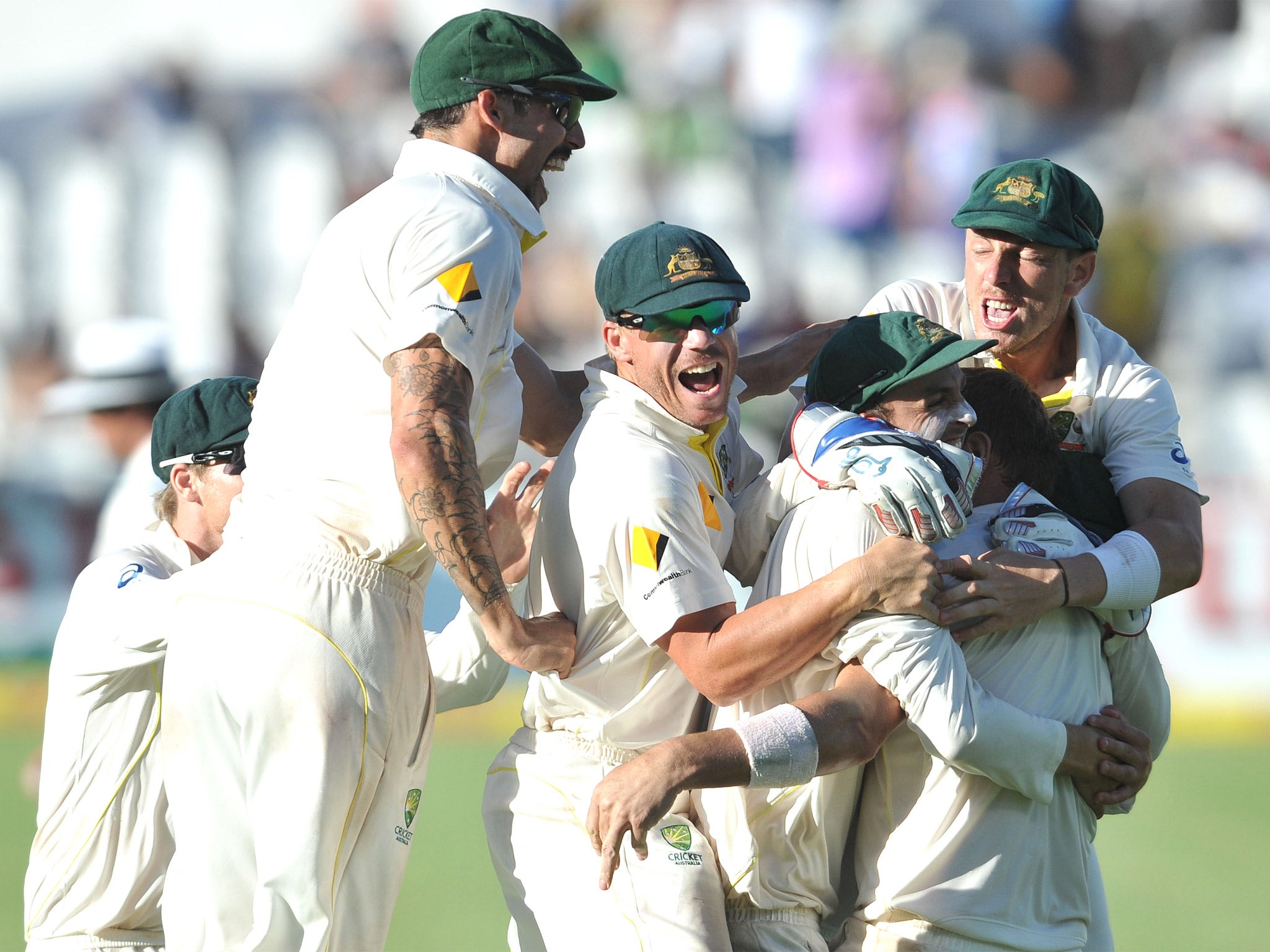 The Australian players celebrate their series win 