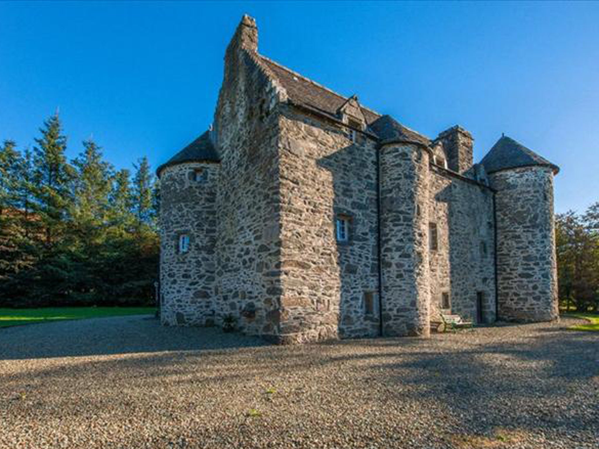 Property news roundup: Is this the cheapest castle for sale in the UK ...