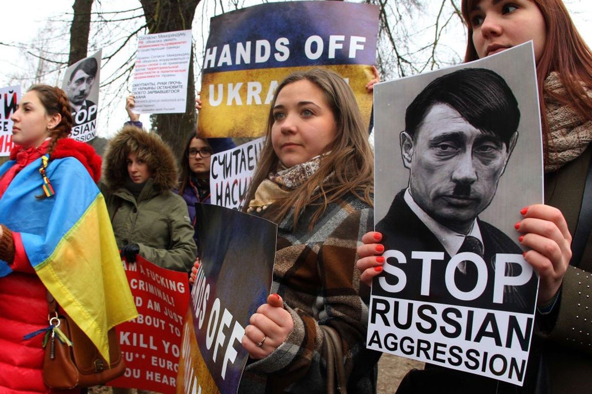 Adolf Hitler and his part in the downfall of political insults | The ...