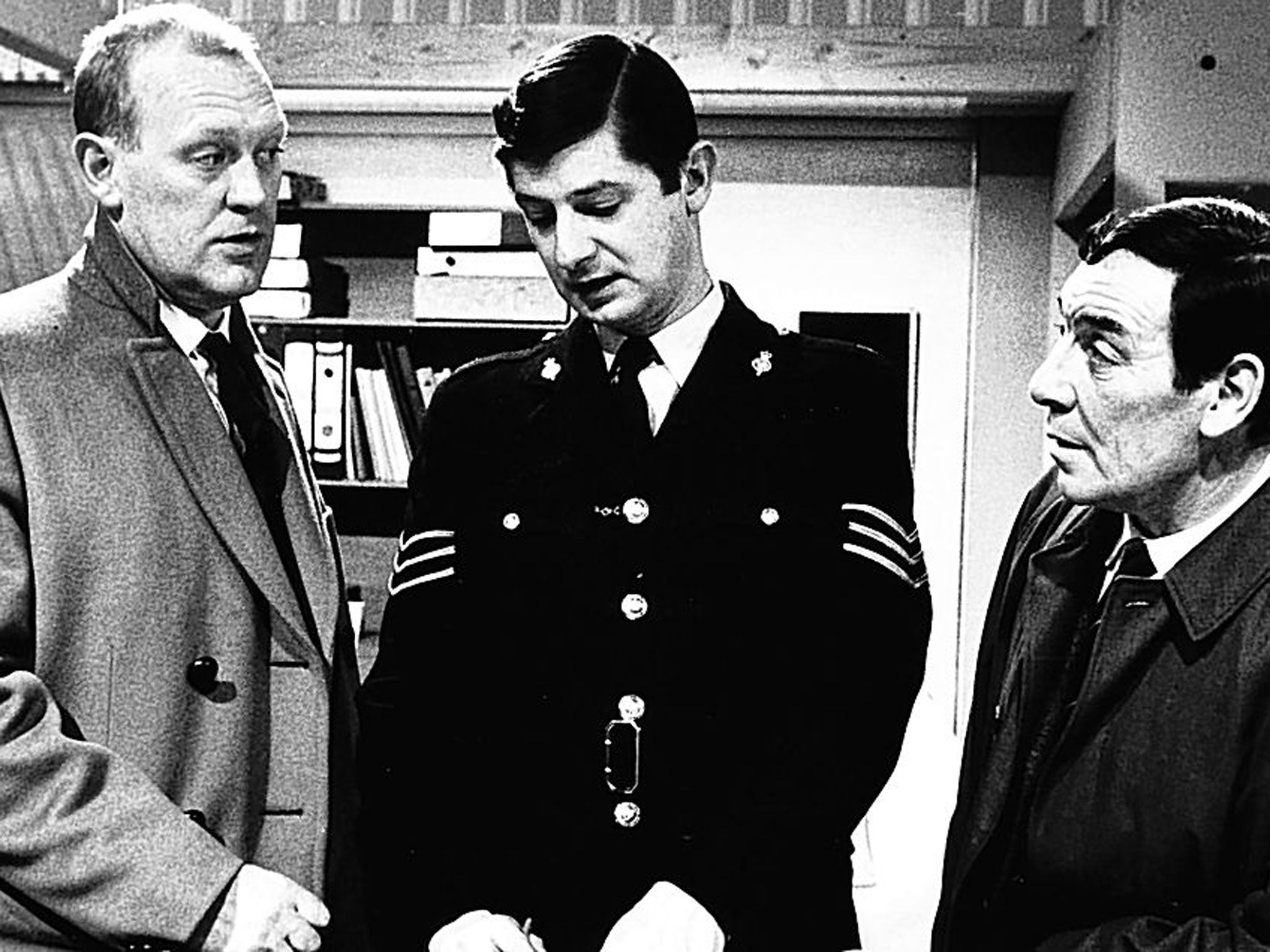 Ellis, centre, in a 1968 episode of 'Z-Cars' with Joss Ackland,
left, and John Slater