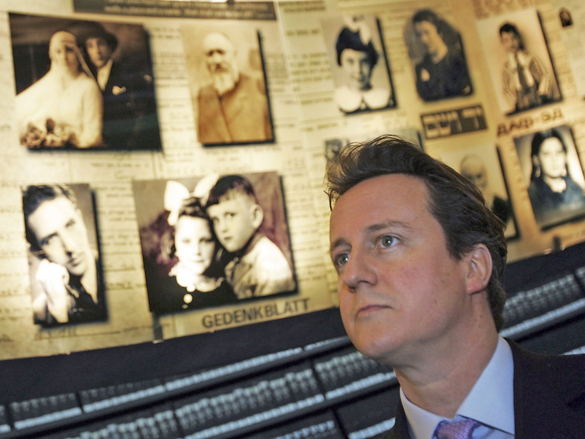 David Cameron, at Yad Vashem, visited Israel before he was PM