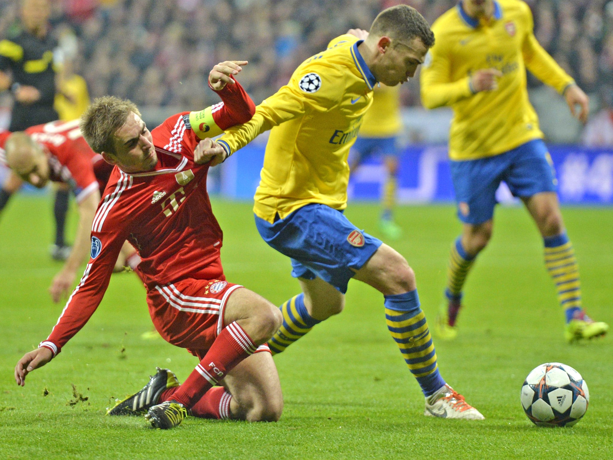 Thomas Vermaelen in action against Bayern