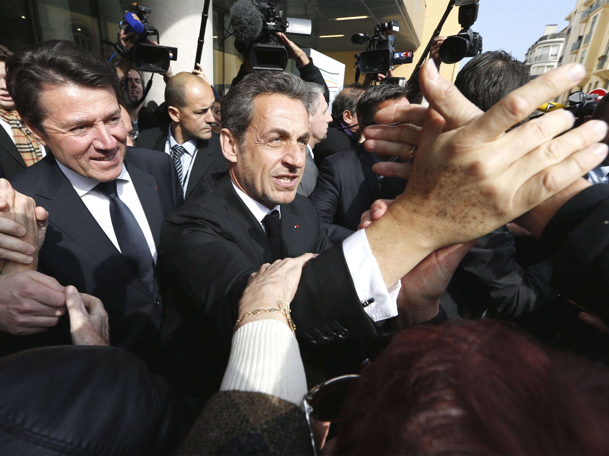 Mr Sarkozy wrote a passionate and vituperative two page article in the newspaper Le Figaro accusing the Socialist government of acting like a “dictatorship” and trampling “human rights”.