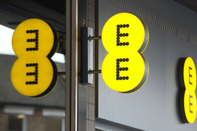 EE told to pay £2.7m by Ofcom for overcharging customers