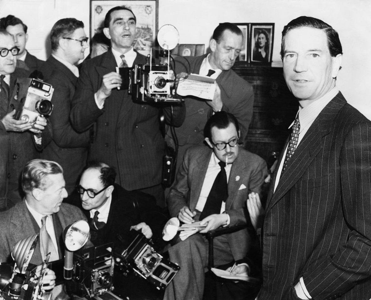 A Spy Among Friends By Ben Macintyre Kim Philby The Unknown Story Of The Kgb S Master Spy By Tim Milne Book Reviews The Independent The Independent
