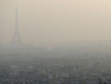 Paris bans half of all cars from the road over pollution fears