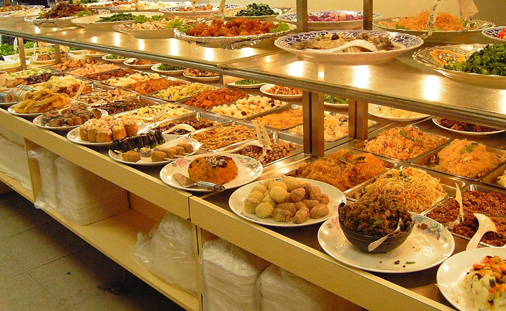 Saudi cleric ‘issues religious edict banning all-you-can-eat buffets