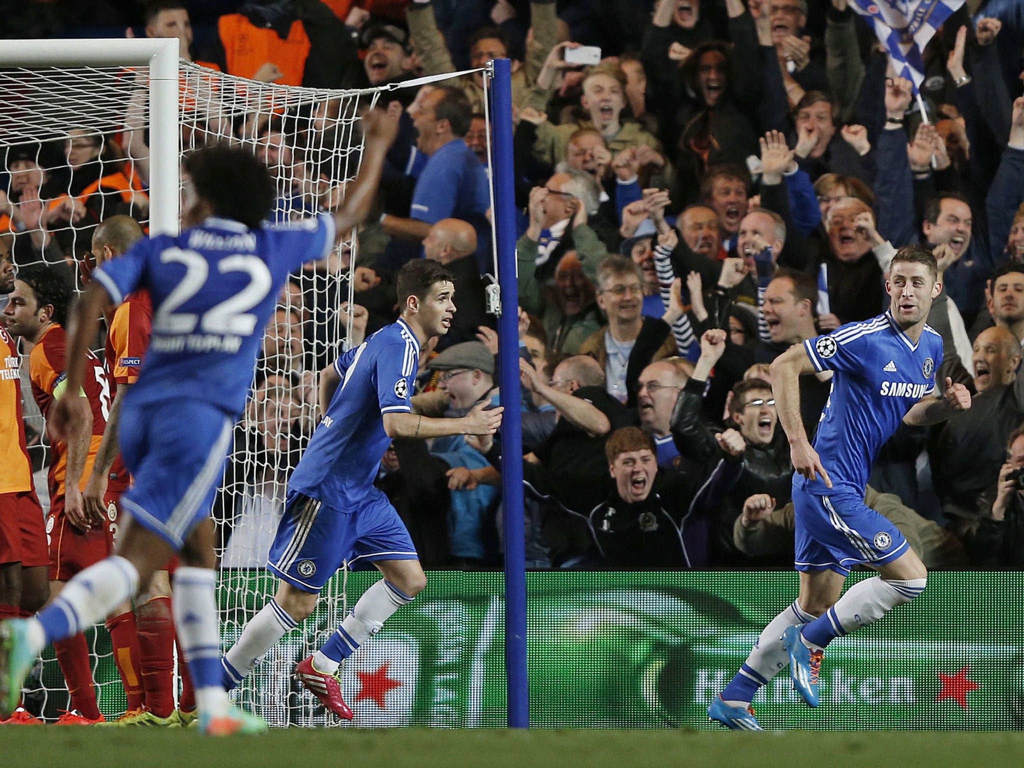 Gary Cahill celebrates his goal for Chelsea