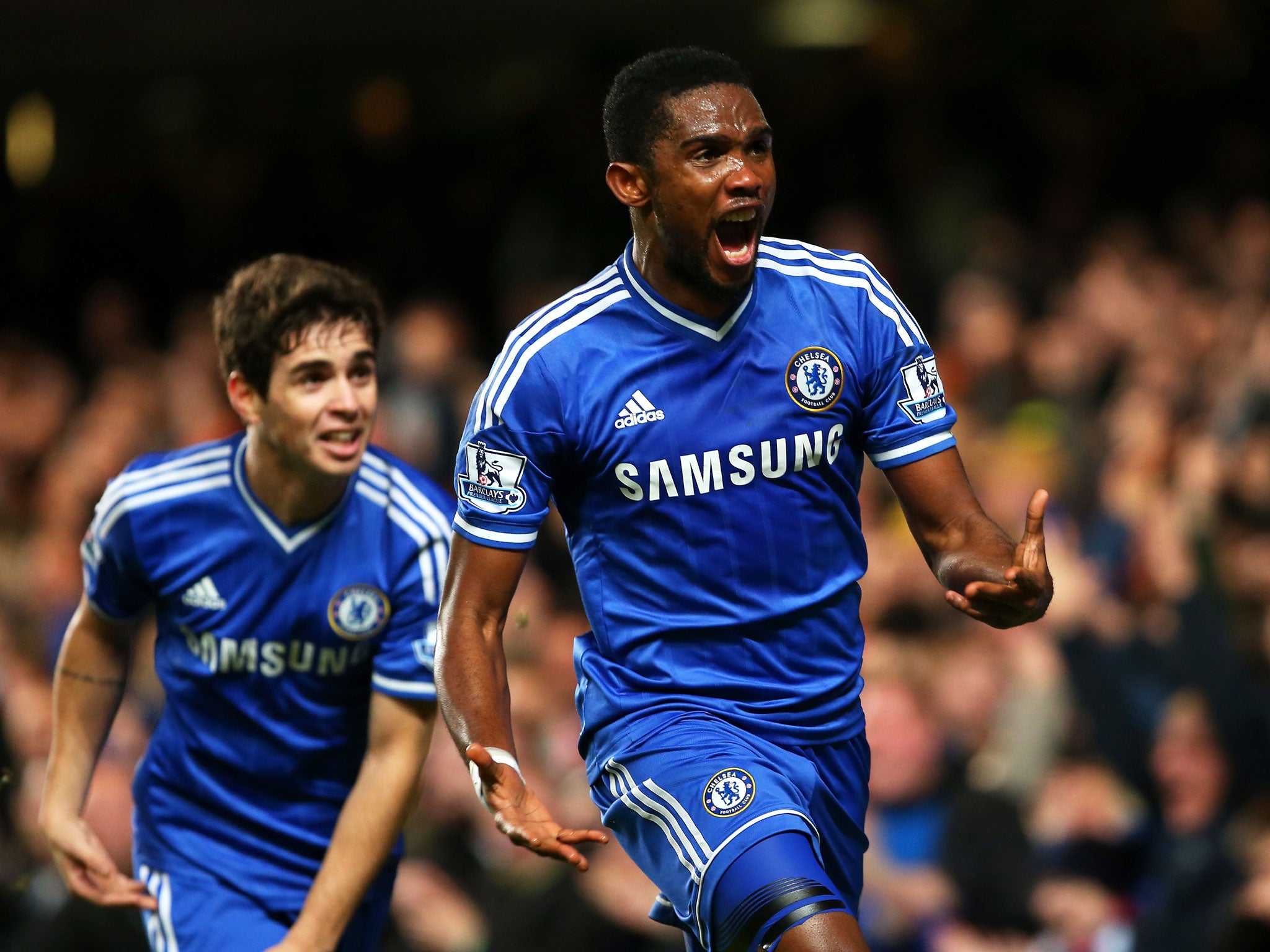 Samuel Eto'o of Chelsea celebrates