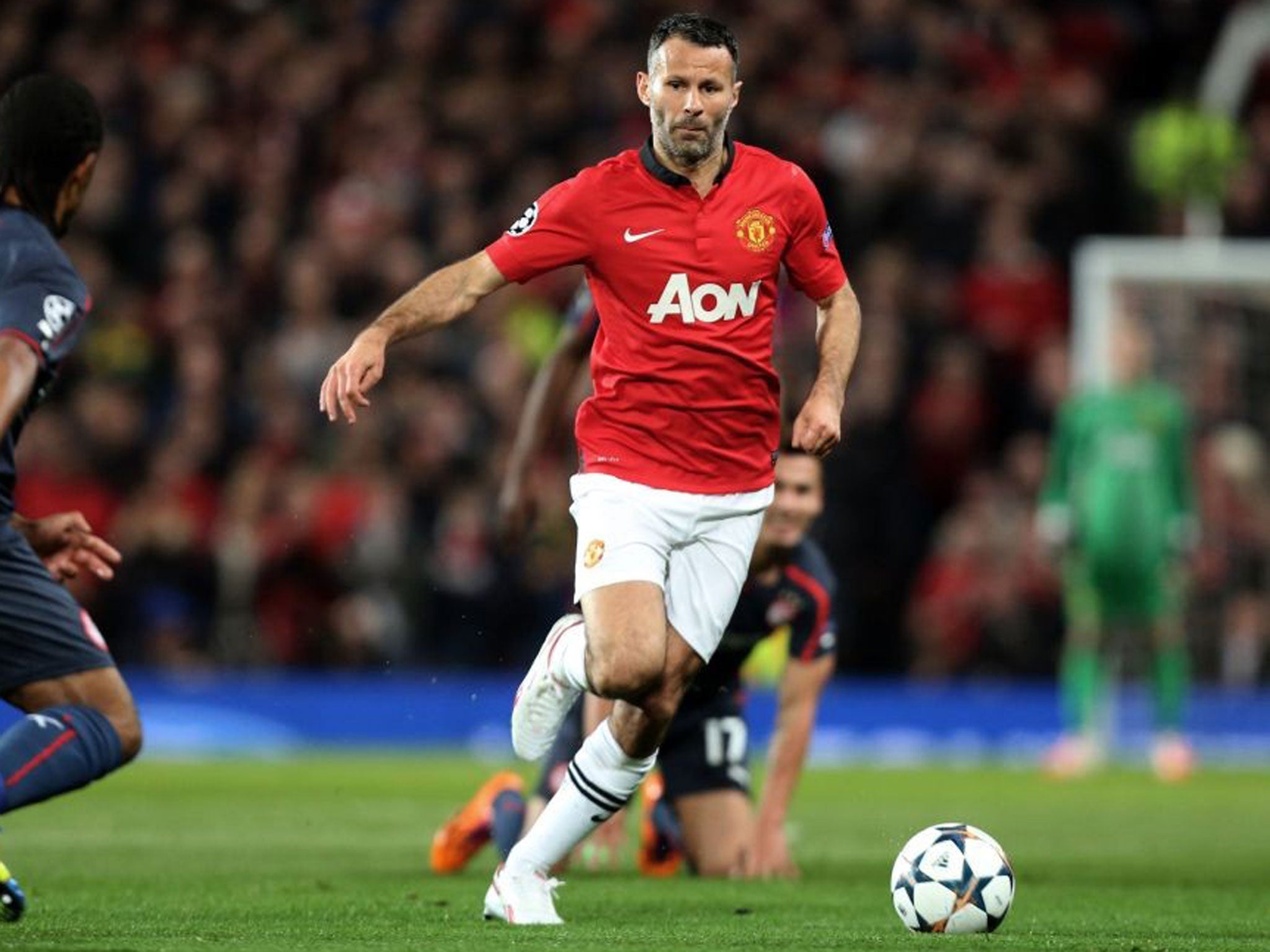 Ryan Giggs may not have too many more big European games ahead of him but he showed his class against Olympiakos