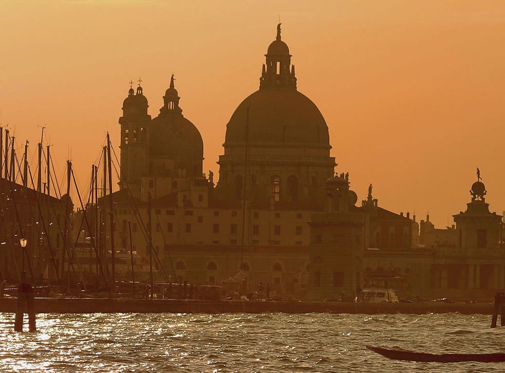 Venetians want to re-establish the iconic city as a republic