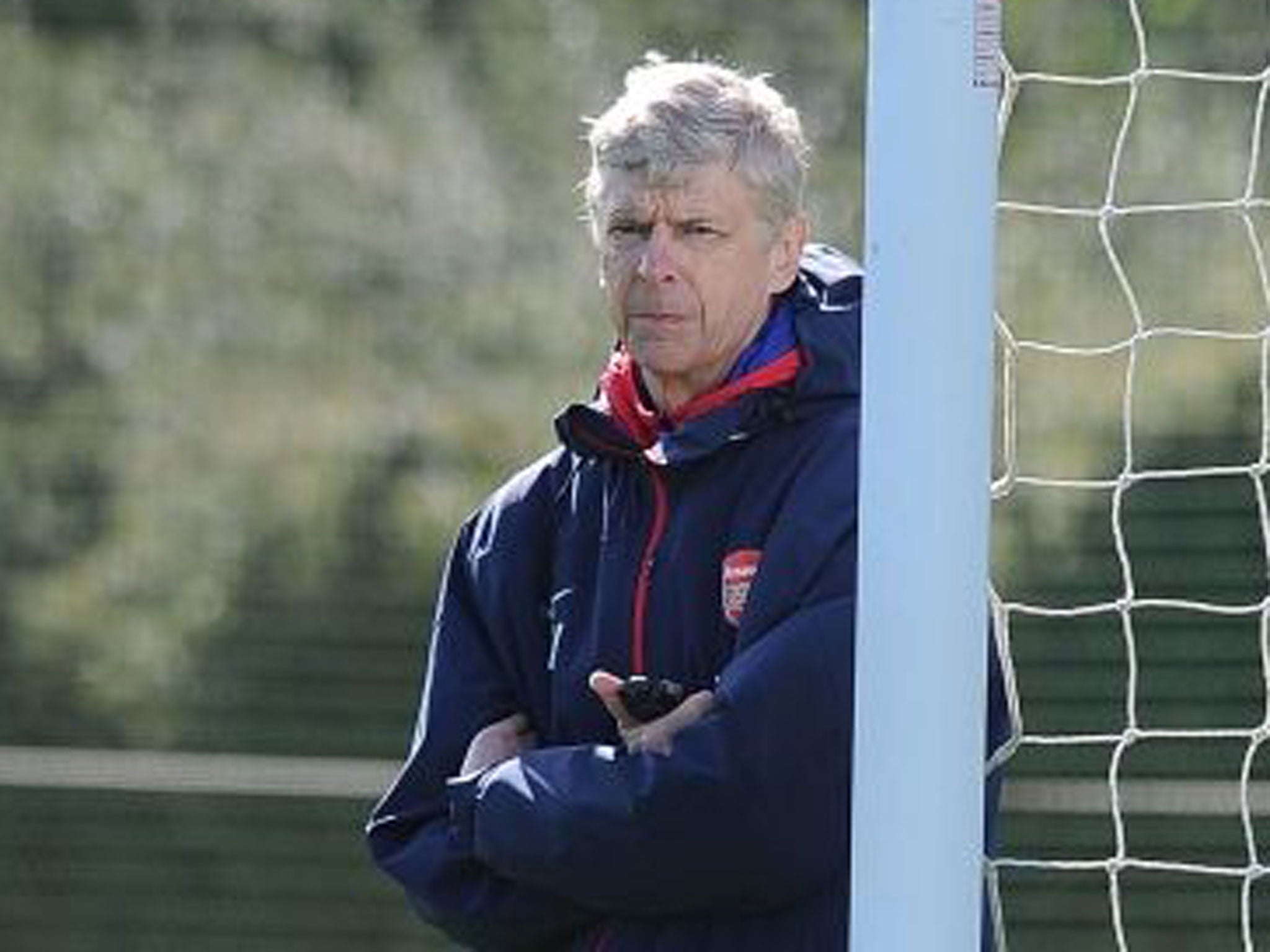 Arsène Wenger has urged his team not to let the 6-0 defeat at Chelsea derail what has been a good season so far