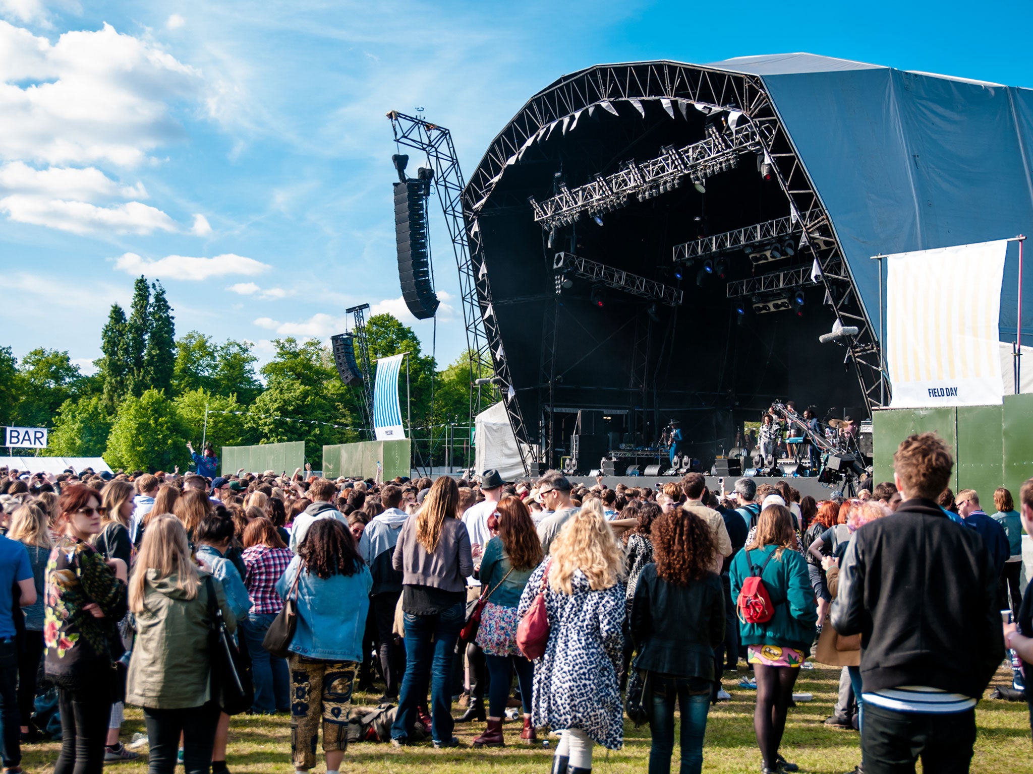 Metronomy and Pixies are already confirmed to perform at Field Day 2014