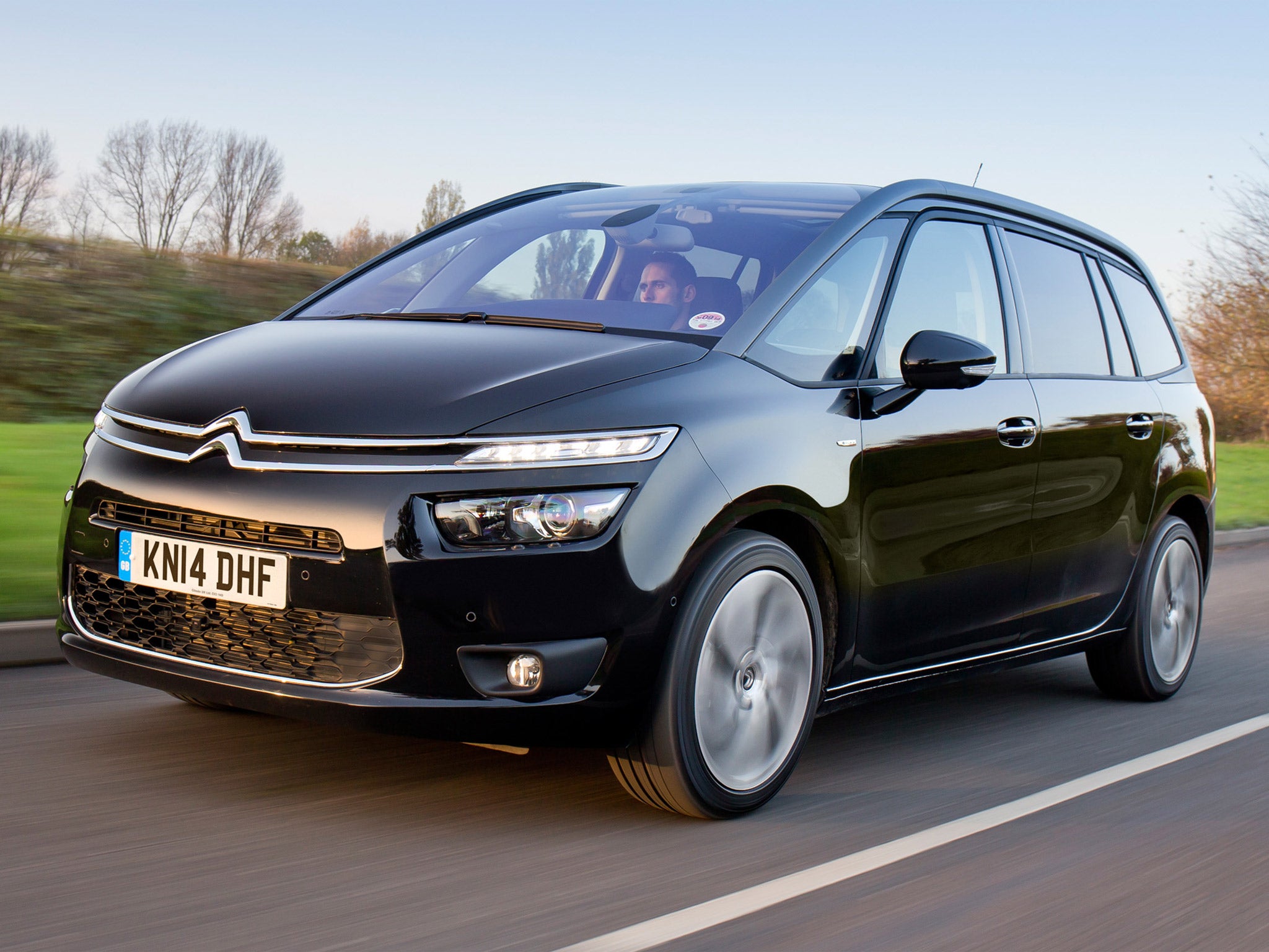 Smooth and compliant: the new Citroën C4 Grand Picasso