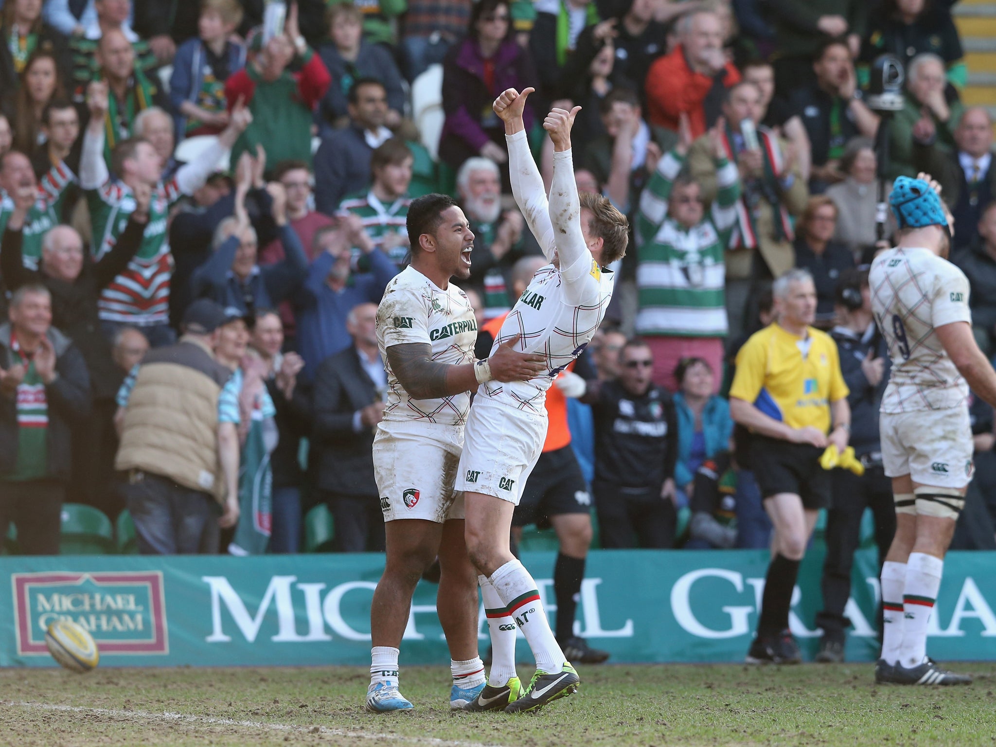 Manu Tuilagi and Toby Flood celebrate a try for Leicester Tigers