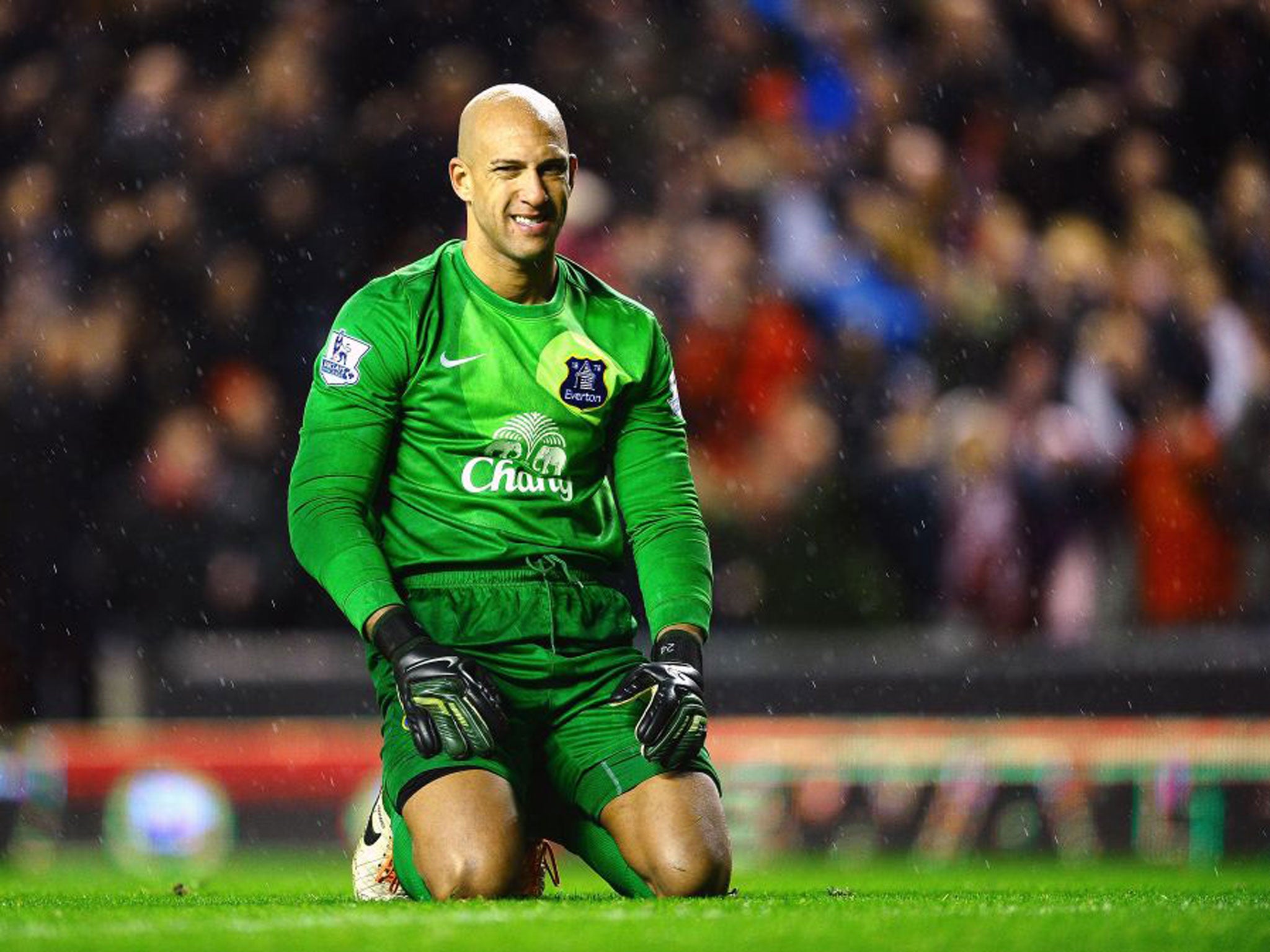 Tim Howard and Everton face Arsenal knowing victory will put them on course to finish fourth