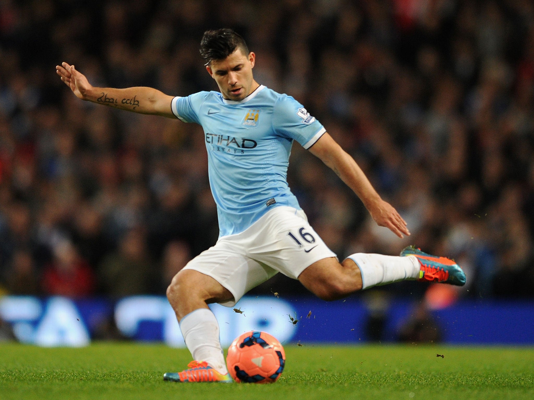 Sergio Aguero should be available for City