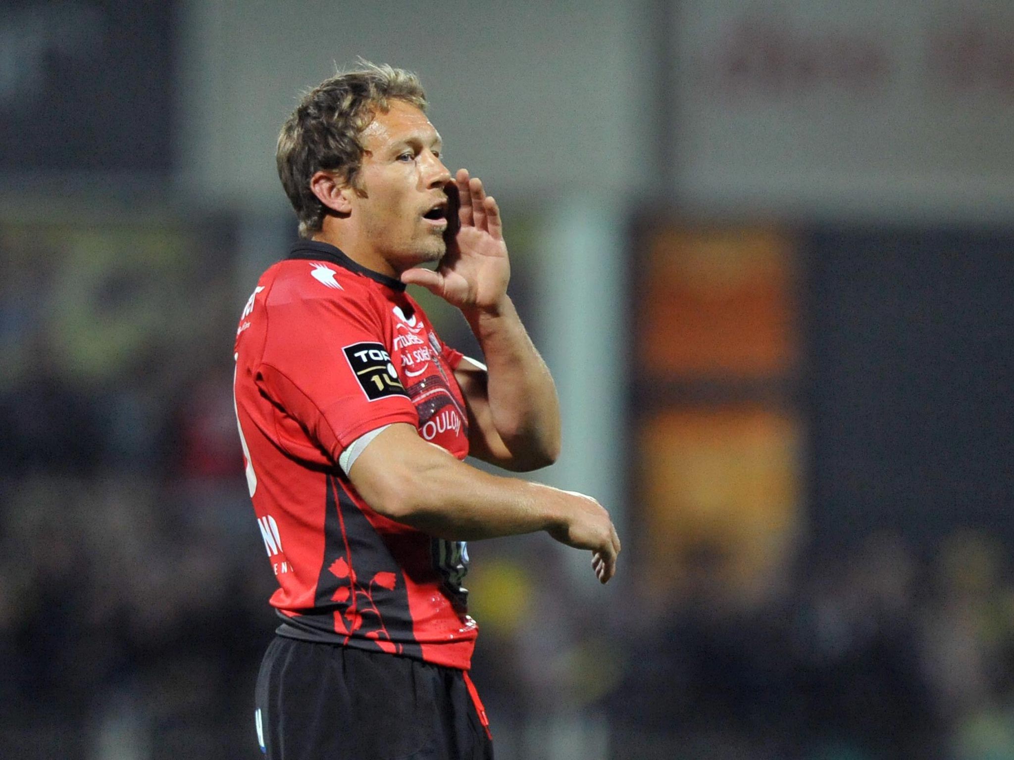 Either Jonny Wilkinson (left) or Brian O’Driscoll will play their last European match when they meet