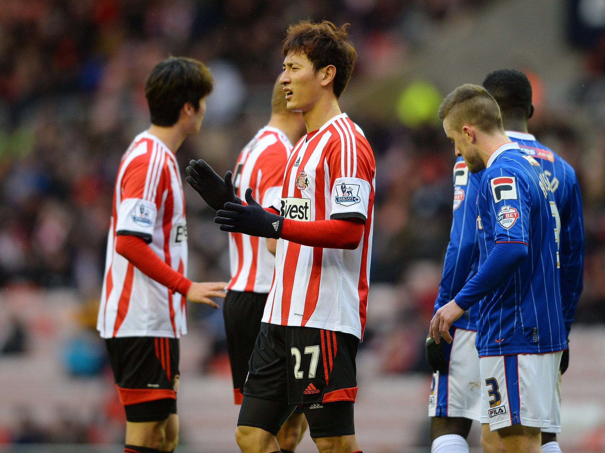 Ji Dong-won playing for Sunderland in January