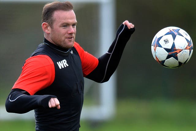 Wayne Rooney is expected to start against Everton