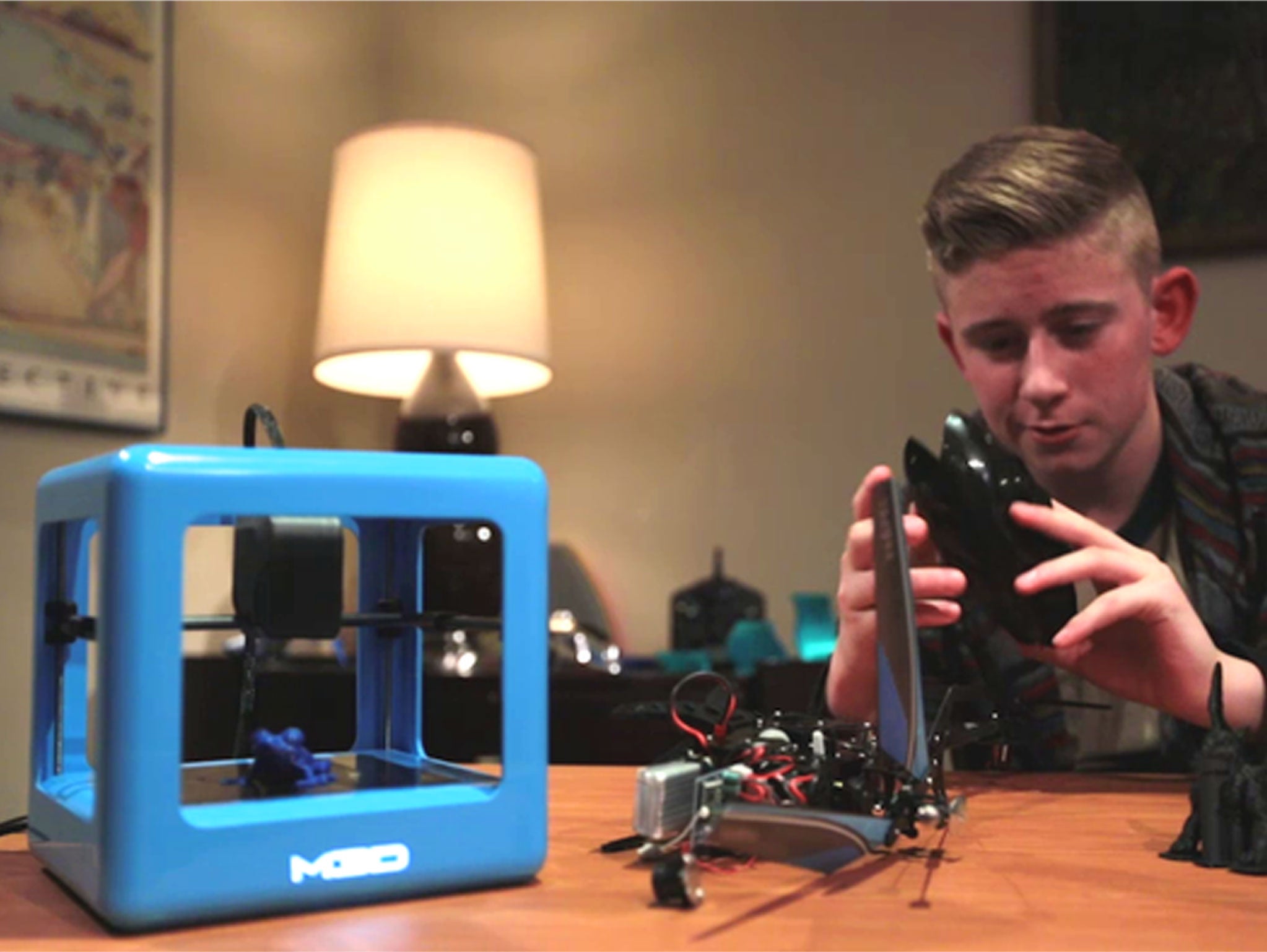The Micro 3D printer claim that the device will be the first easy-to-use 3D printer that will let users 'just plug it in and hit print'