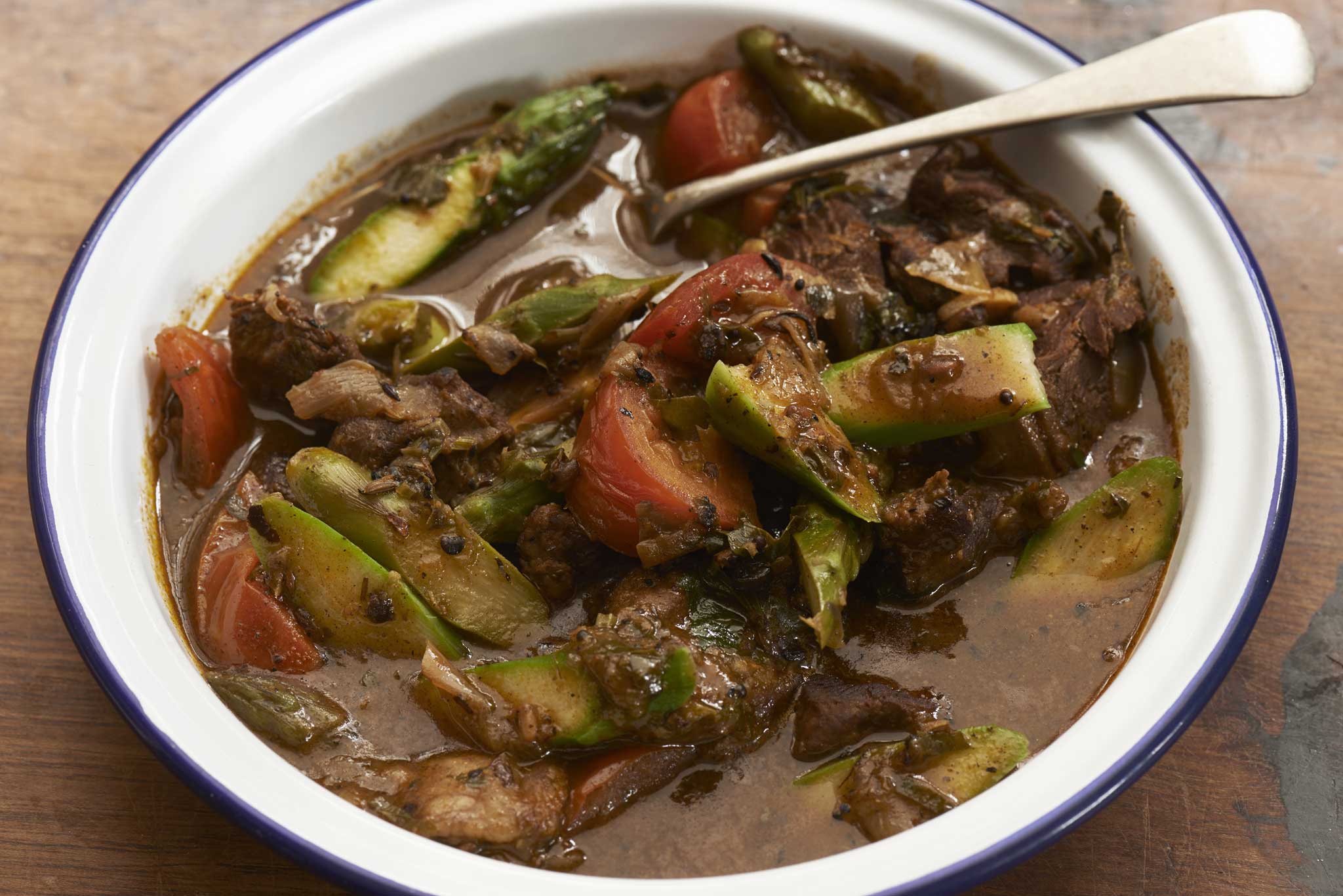 Full of flavour: Lamb, tomato and asparagus curry