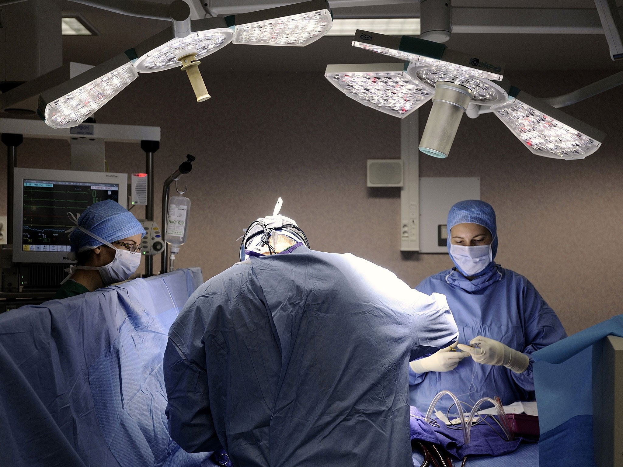 Man sues hospital who allegedly forgot to remove appendix during appendectomy