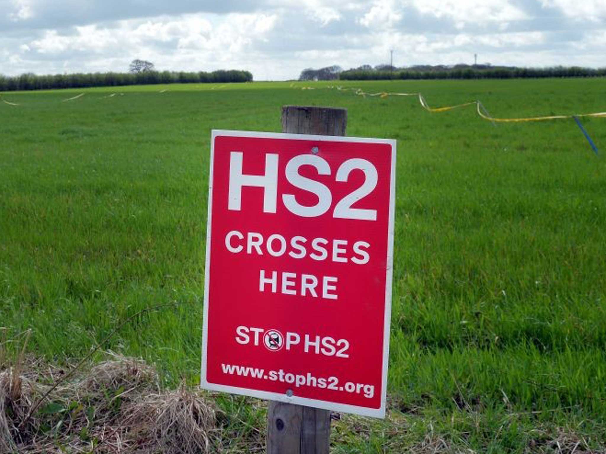 Anti HS2 notice on fields planned for use