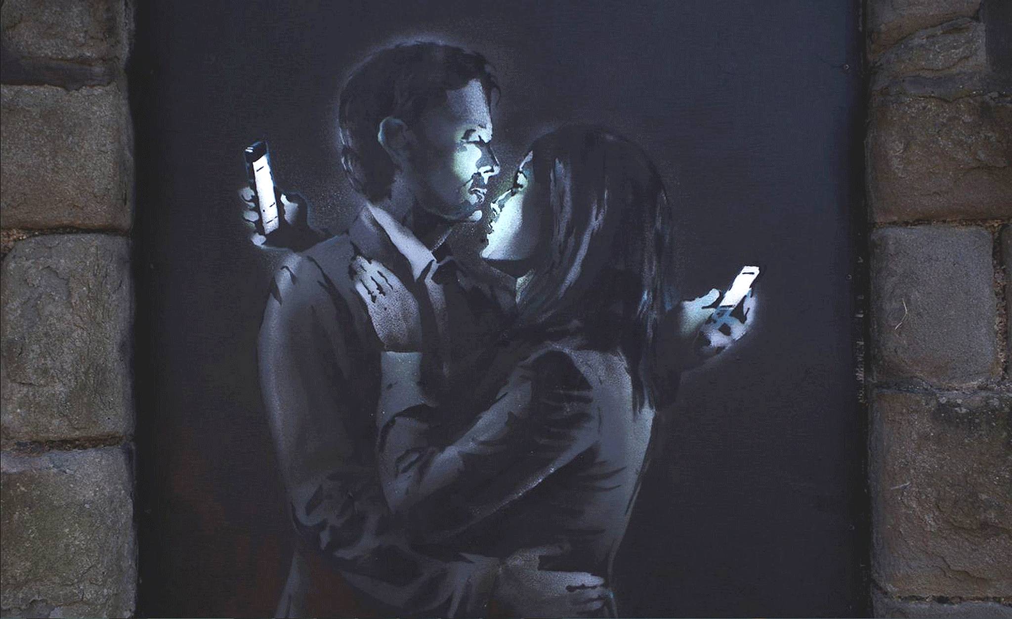 Art blogs have christened the work 'Mobile Lovers'