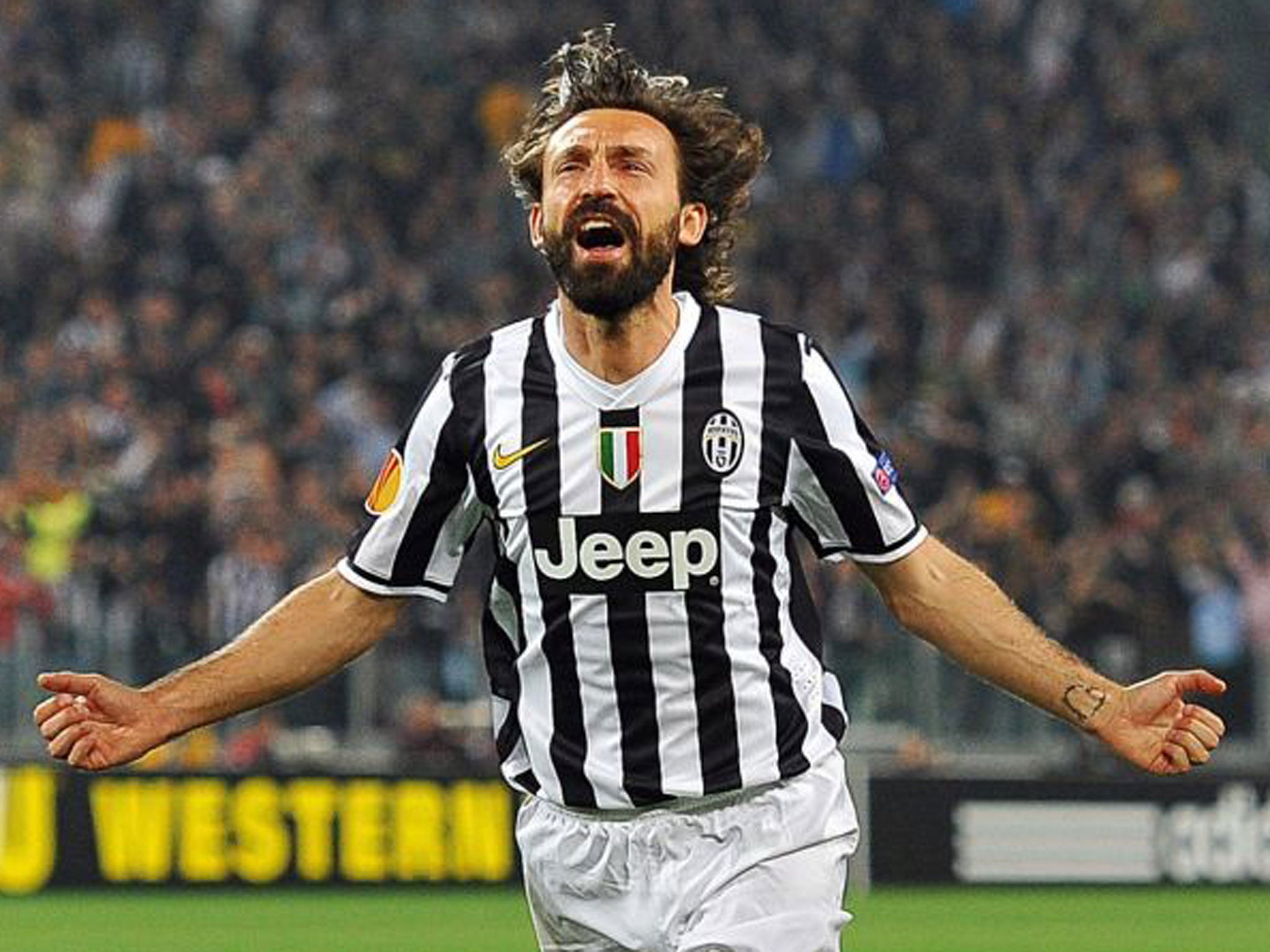 Andrea Pirlo signs new contract: Juventus star pens new deal to stay with  the club until 2016 | The Independent | The Independent