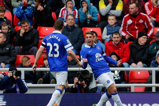 Gerard Deulofeu celebrates with Seamus Coleman after scoring the winning goal in the 1-0 victory over Sunderland