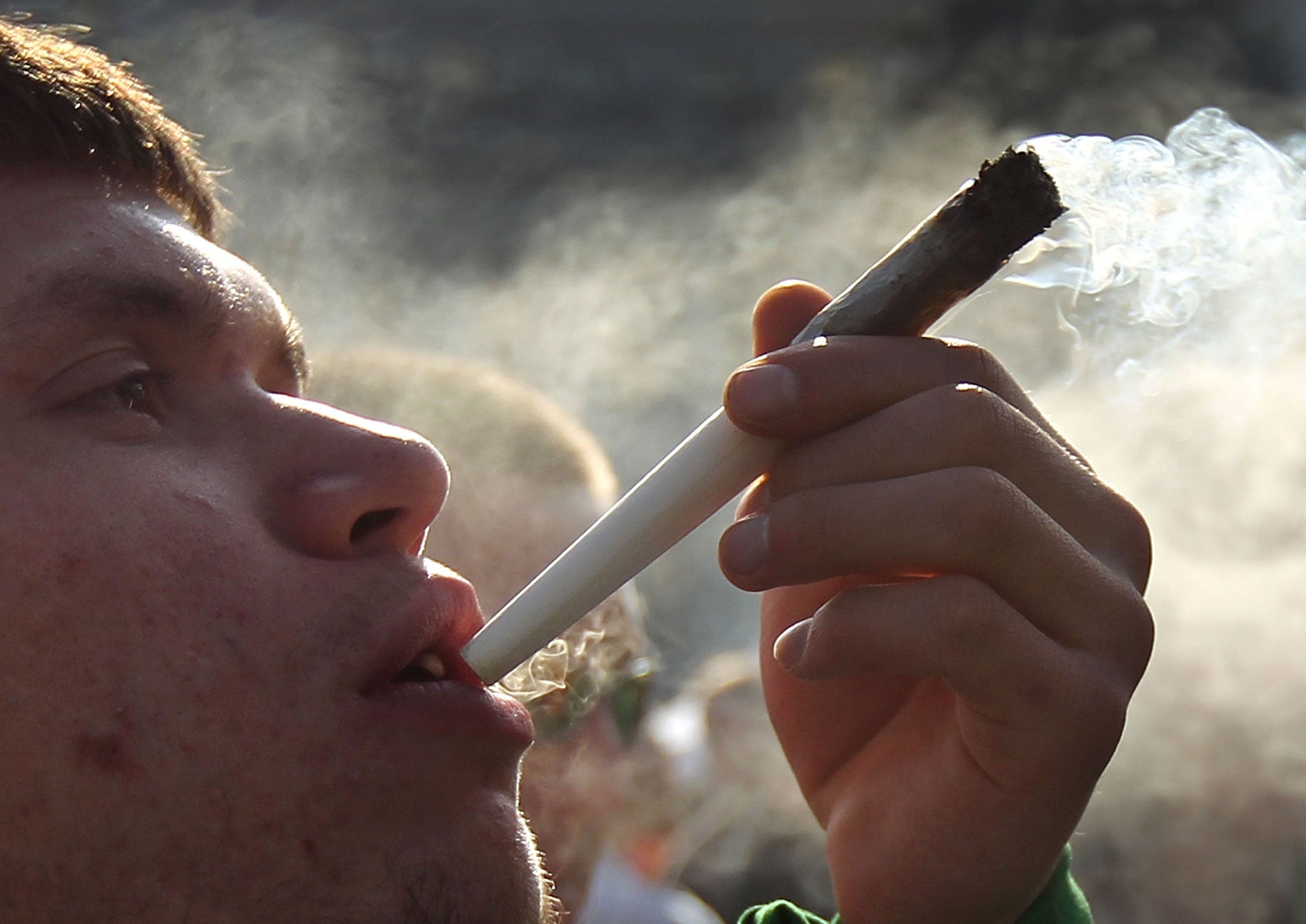 Debate Smoking weed affects young people's motivation, so is society