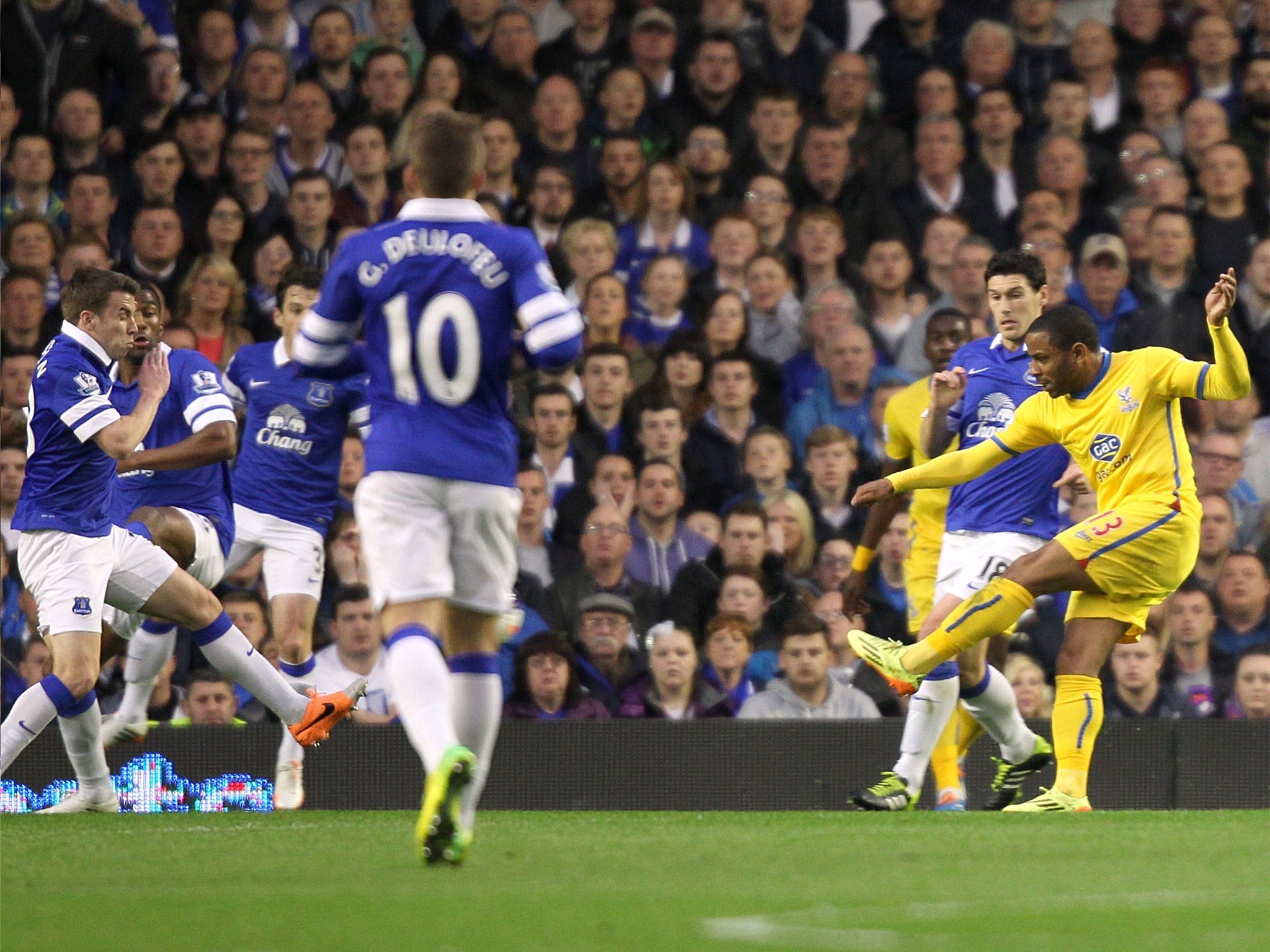 Jason Puncheon scores Palace's opener