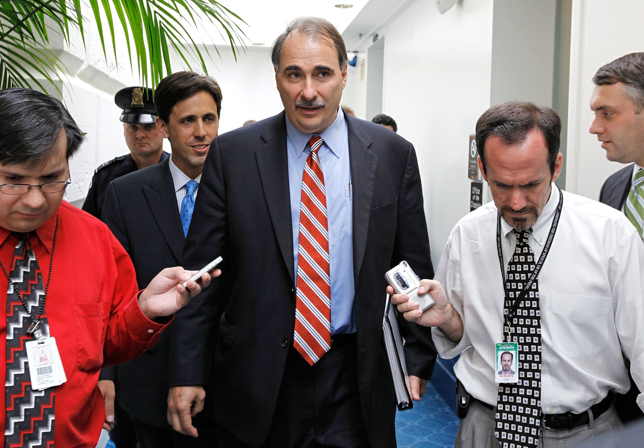 David Axelrod, Obama's 'senior adviser', has been hired by Ed Miliband