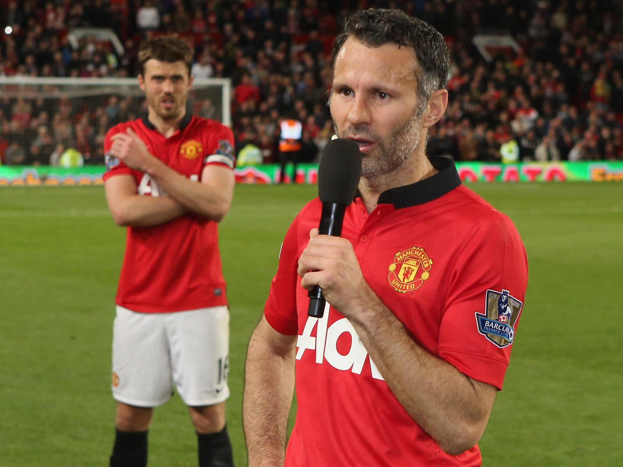 Ryan Giggs addresses the Old Trafford crowd after United's 3-1 win over Hull