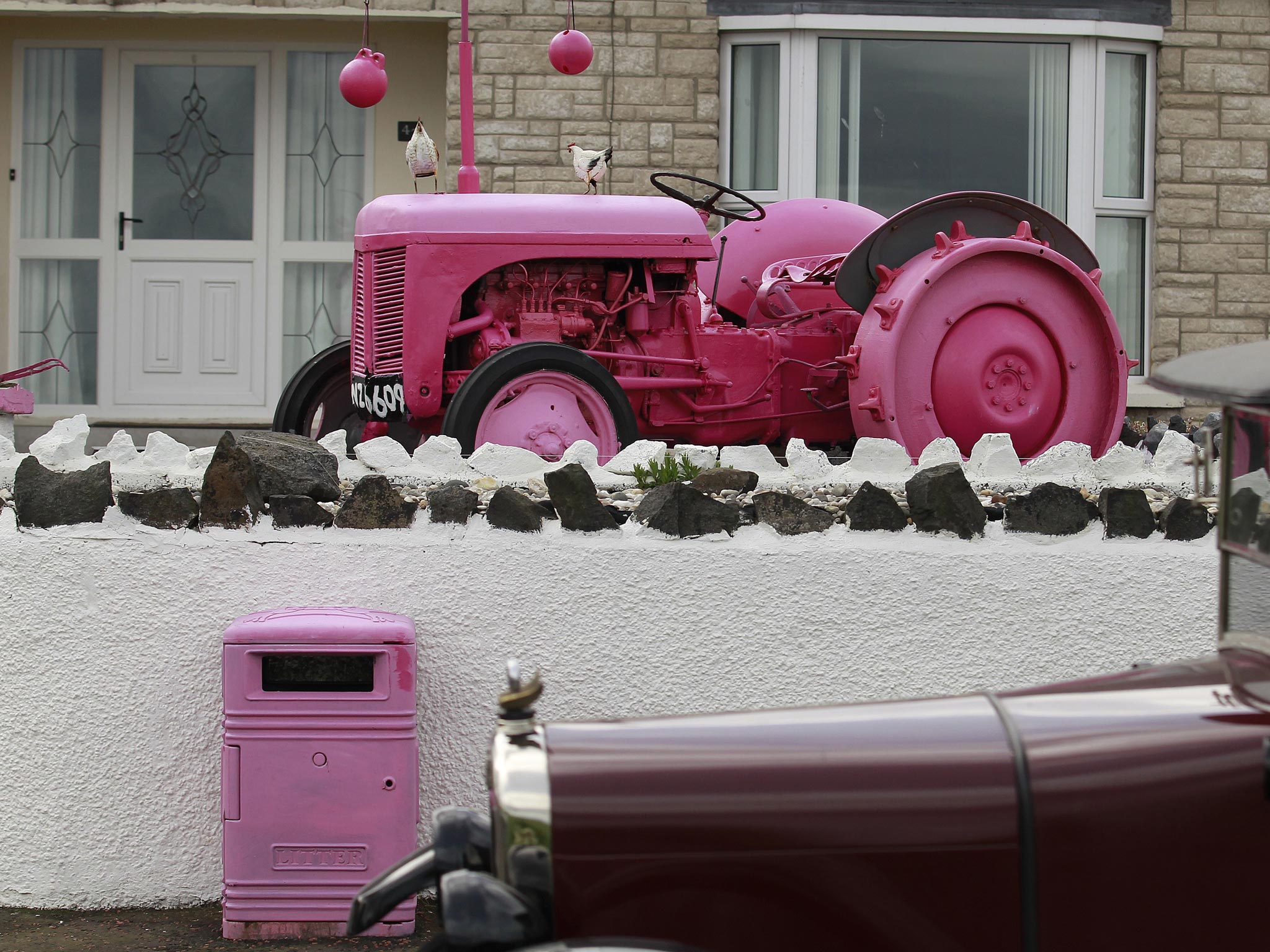 A pink tractor in support of Giro